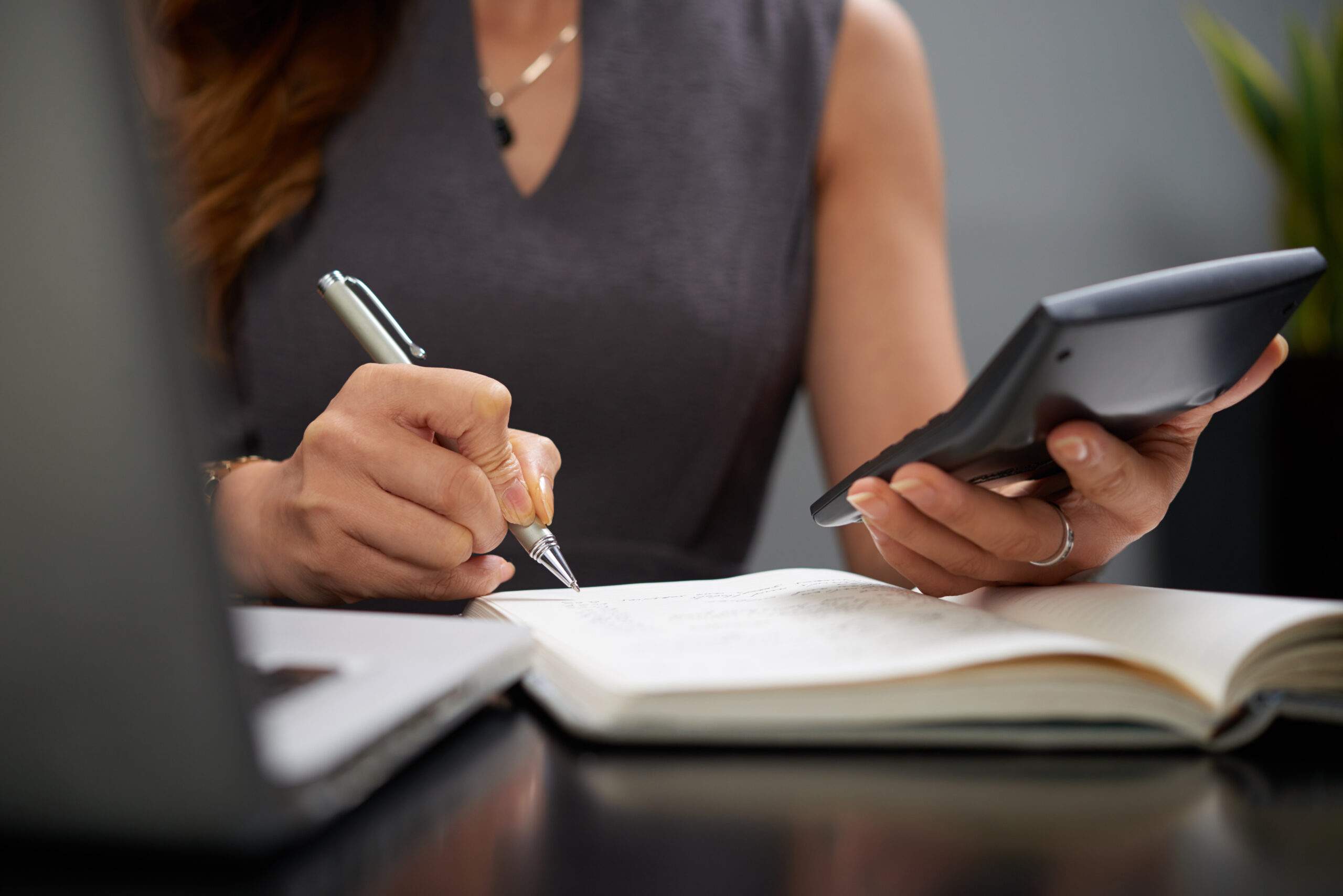 Cómo gestionar correctamente las relaciones con Hacienda